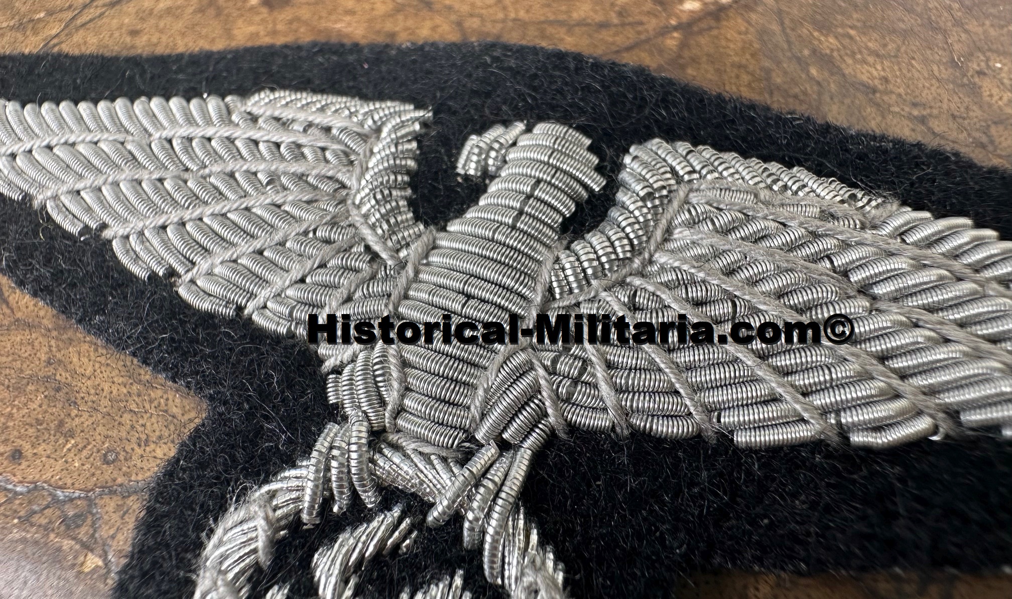SS-Verfügungstruppe sleeve eagle 1st model of 1935/1936 till January 1938 - SS-Verfügungstruppe Ärmeladler für Offiziere 1. Modell - Aquila da manica delle SS-VT 1° modello 1935 SS-Verfügungstruppe sleeve eagle 1st model of 1935/1936 till January 1938 - SS-Verfügungstruppe Ärmeladler für Offiziere 1. Modell - Aquila da manica delle SS-VT 1° modello 1935