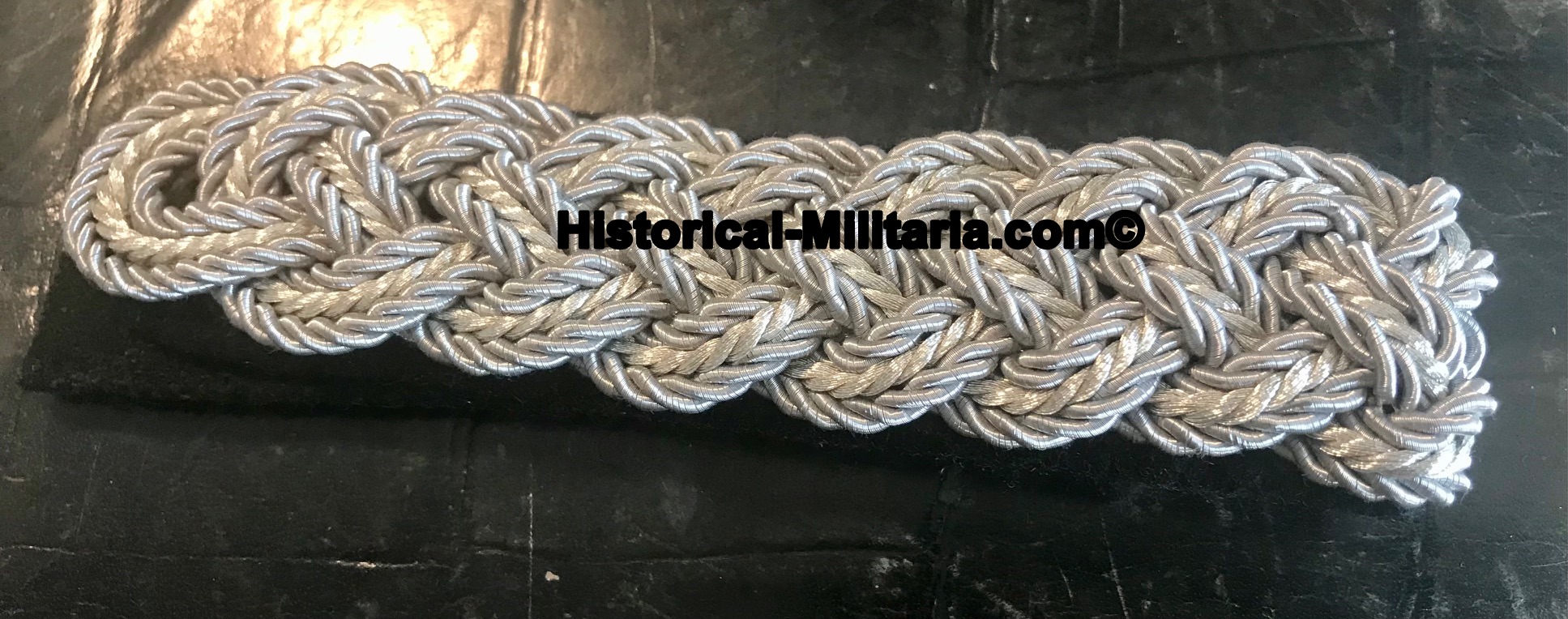 Allgemeine-SS - SS-VT 1 slip-on shoulder board SS-Oberführer - SS-Brigadeführer - SS-Gruppenführer - SS-Obergruppenführer 1 Schulterstück mit Schlaufe - Allgemeine-SS - 1 spallina con linguetta al retro Allgemeine-SS - SS-VT 1 slip-on shoulder board SS-Oberführer - SS-Brigadeführer - SS-Gruppenführer - SS-Obergruppenführer 1 Schulterstück mit Schlaufe - Allgemeine-SS - 1 spallina con linguetta al retro