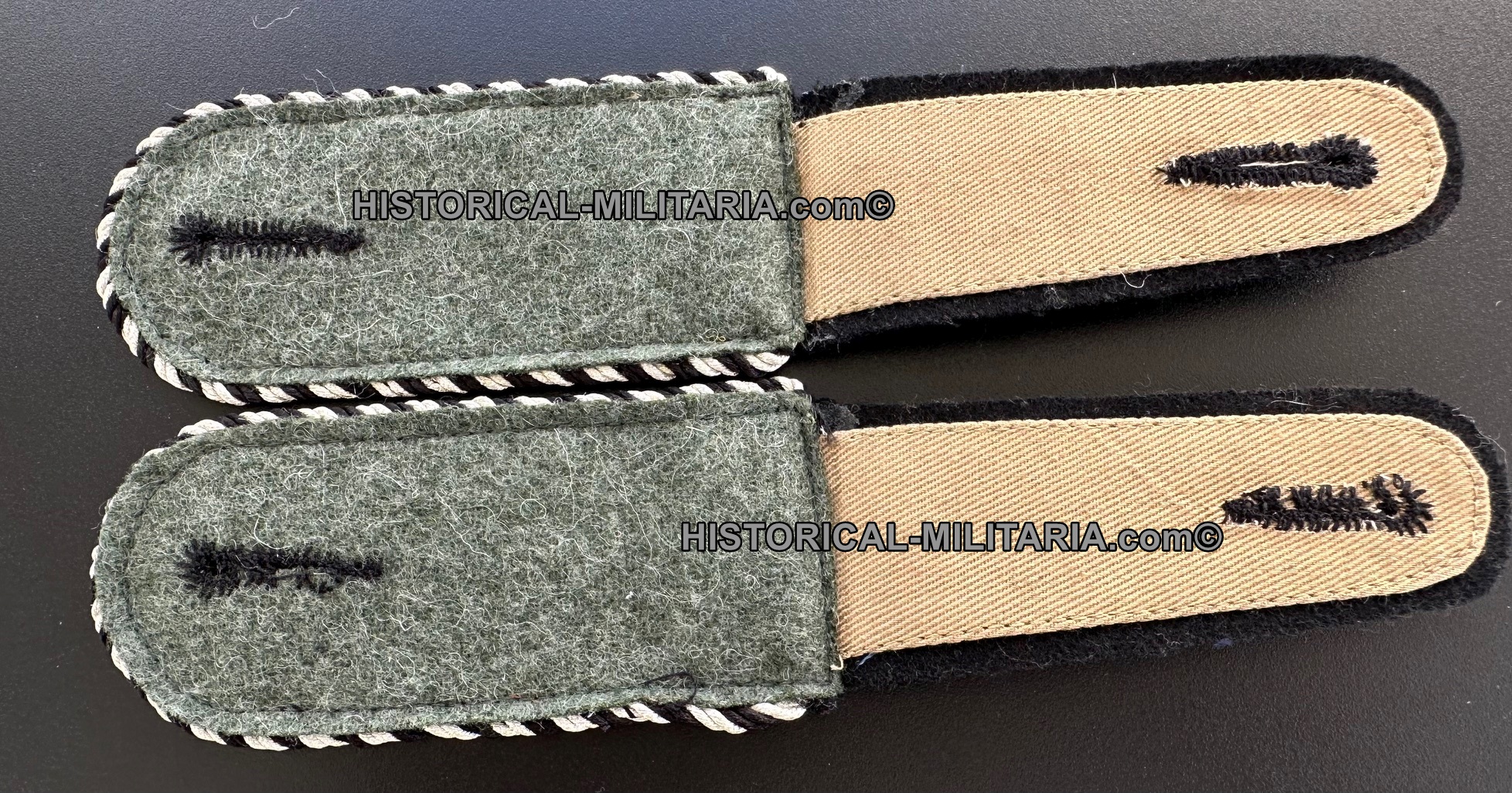 SS-VT SS-Mann shoulder straps SS-Totenkopfverbände - SS-VT SS-Mann Schulterklappen SS-Totenkopfverbände - Spalline da SS-VT SS-Mann soldato semplice SS-Totenkopfverbände SS-VT SS-Mann shoulder straps SS-Totenkopfverbände - SS-VT SS-Mann Schulterklappen SS-Totenkopfverbände - Spalline da SS-VT SS-Mann soldato semplice SS-Totenkopfverbände