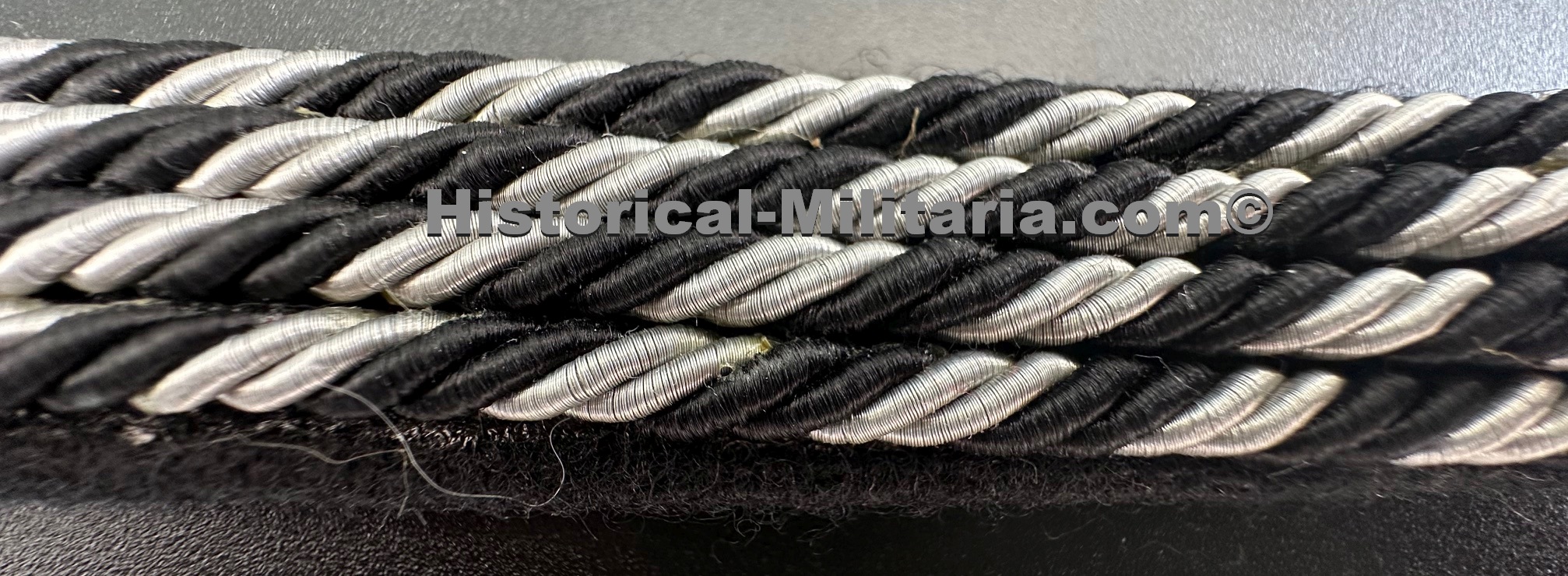 Allgemeine-SS SS-VT ingle slip-on shoulder board SS-Mann to SS-Hauptscharführer alluminium-black twisted cords including backside strap - Achselstück mit Lasche - spallina della Allgemeine-SS SS-VT con linguetta Allgemeine-SS SS-VT ingle slip-on shoulder board SS-Mann to SS-Hauptscharführer alluminium-black twisted cords including backside strap - Achselstück mit Lasche - spallina della Allgemeine-SS SS-VT con linguetta
