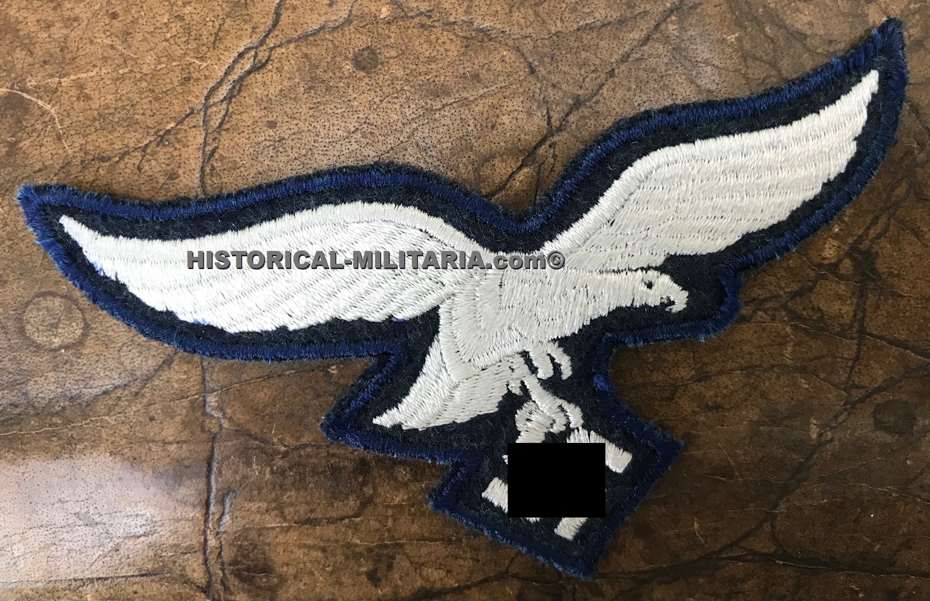 Luftwaffe EM/ NCO breast eagle machine embroidered on BLUEgrey edged - Brustadler Luftwaffe Mannschaft auf BLAUgrau - Aquila da petto della Luftwaffe su panno BLUEgrigio con bordino Luftwaffe EM/ NCO breast eagle machine embroidered on BLUEgrey edged - Brustadler Luftwaffe Mannschaft auf BLAUgrau - Aquila da petto della Luftwaffe su panno BLUEgrigio con bordino