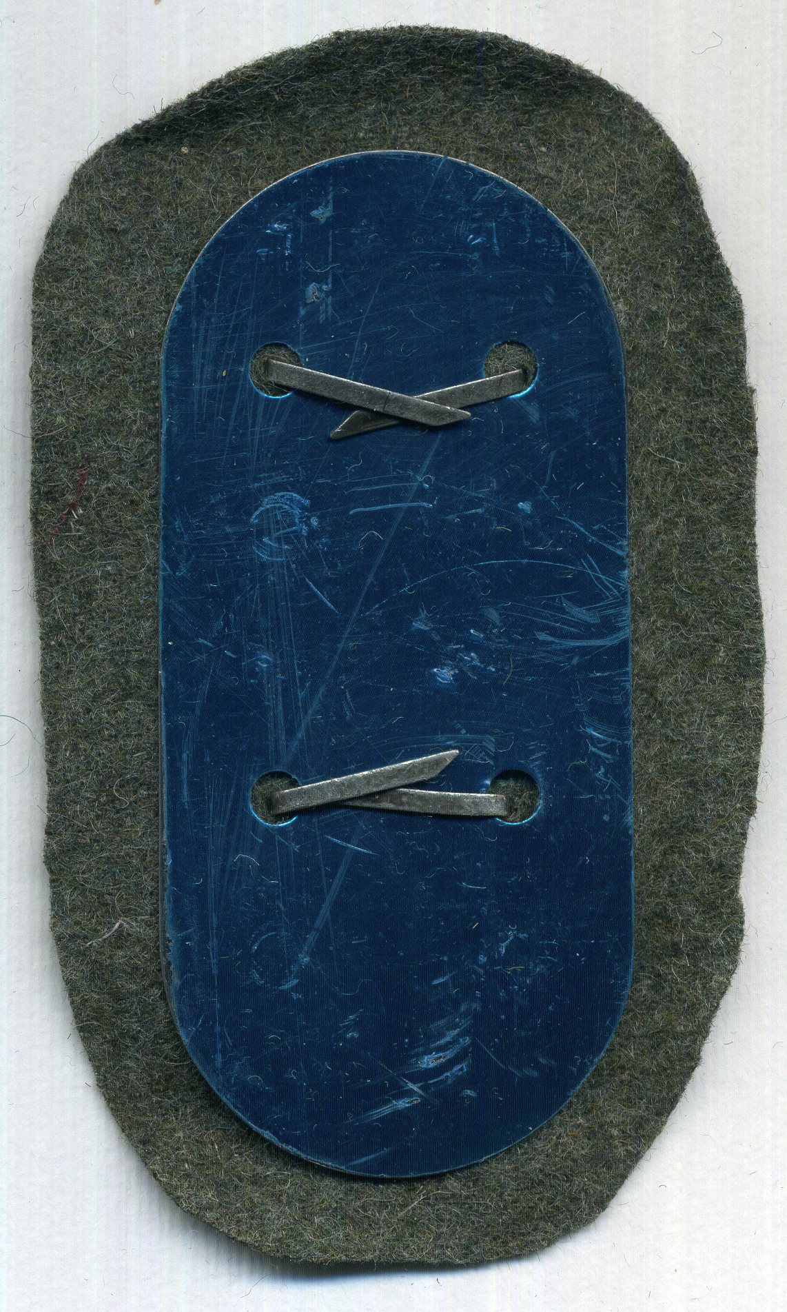 Wehrmacht Cholmschield Ärmelschild - Cholm arm shield awarded to those who fought in the Cholm Pocket between 21 January and 5 May 1942 - Scudetto CHOLM SCUDO Wehrmacht Cholmschield Ärmelschild - Cholm arm shield awarded to those who fought in the Cholm Pocket between 21 January and 5 May 1942 - Scudetto CHOLM SCUDO