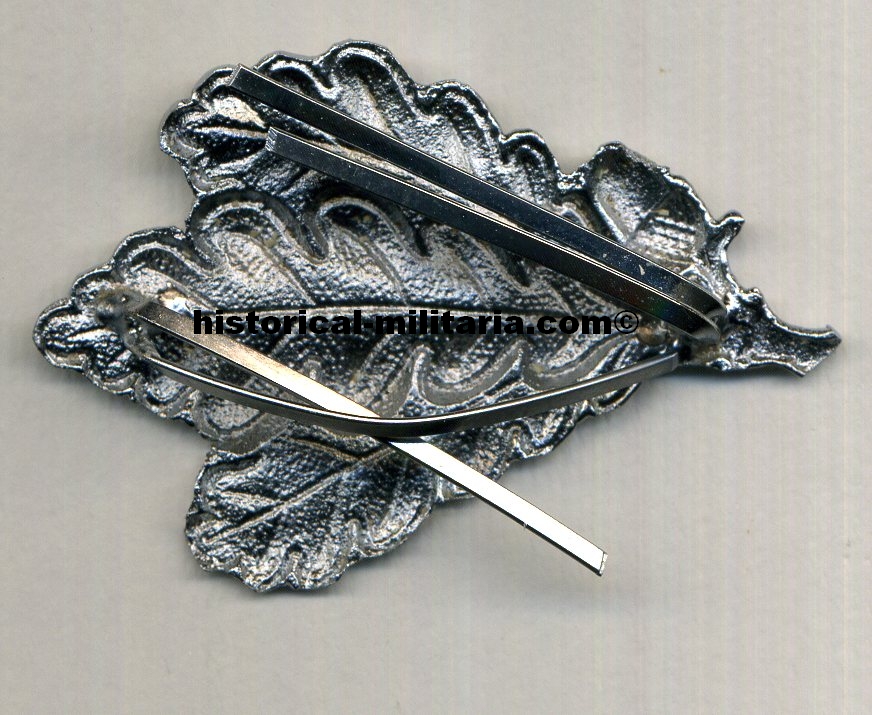 Wehrmacht Mützenabzeichen Jägertruppe zum anstecken - JAGER cap badge for the field cap of Jägertruppen with pins - Mountain troops - Distintivo in metallo Jager per il cappello dei cacciatori della Heer Wehrmacht Mützenabzeichen Jägertruppe zum anstecken - JAGER cap badge for the field cap of Jägertruppen with pins - Mountain troops - Distintivo in metallo Jager per il cappello dei cacciatori della Heer