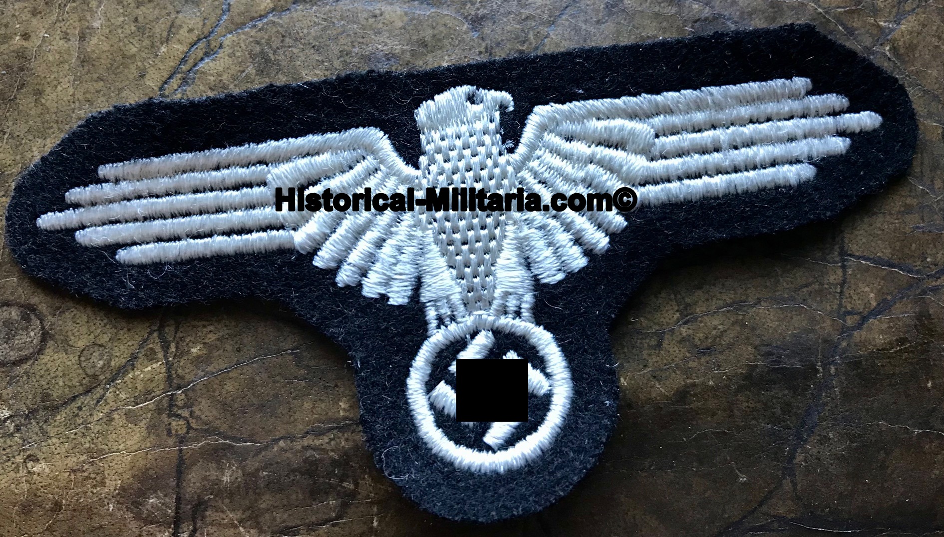 Waffen-SS EM/ NCO sleeve eagle RZM machine-embroidered in off-white threads - Maschinengestickter SS Ärmeladler Mannschaften - Aquila da braccio per le truppe delle Waffen-SS
