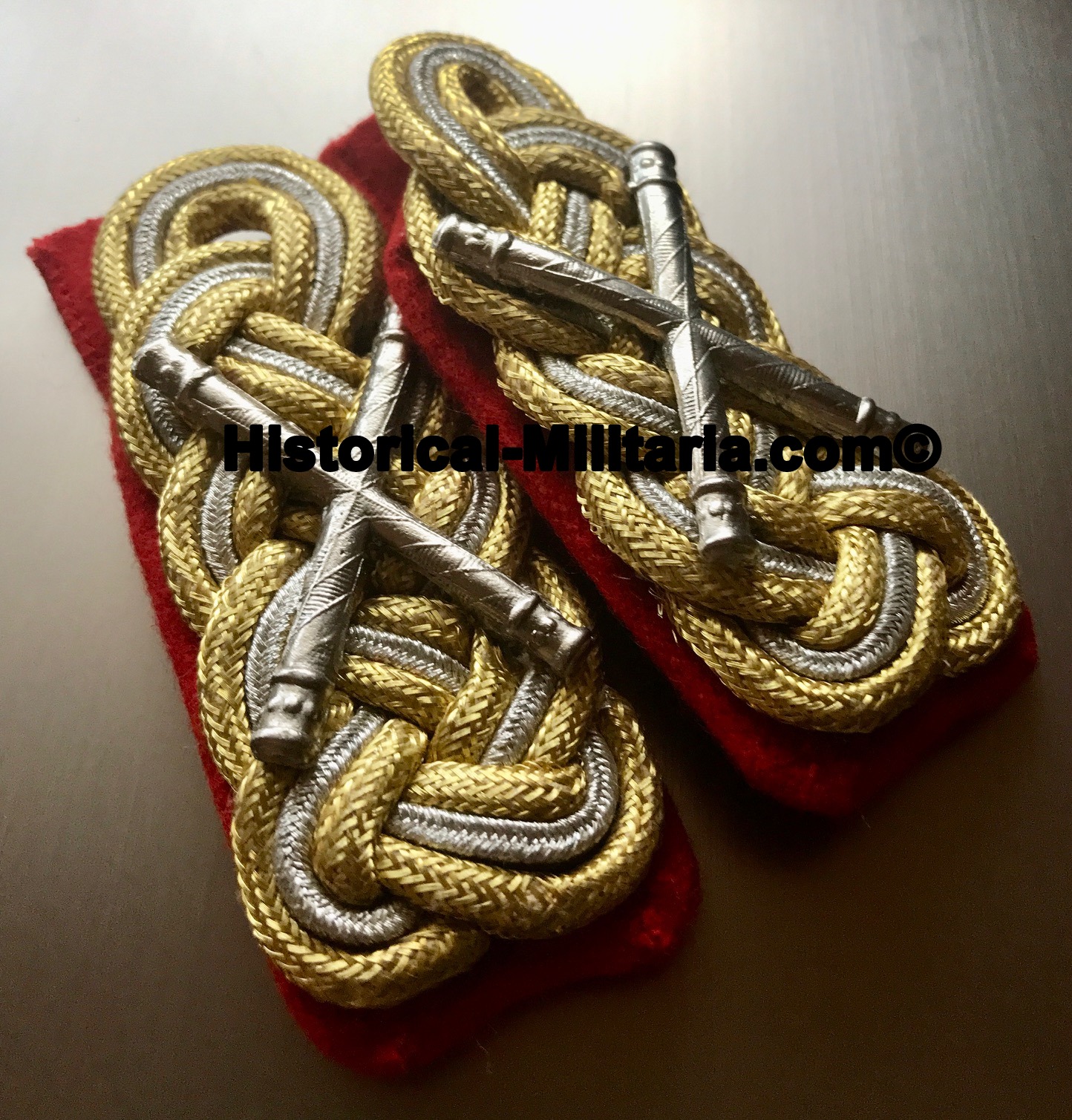 German Army Generalfeldmarschall slip-on shoulder boards 1st pattern batons general field marshal GFM Schulterklappen Generalfeldmarschall 1. Modelll - Spalline da feldmaresciallo generale dell'esercito tedesco primo modello German Army Generalfeldmarschall slip-on shoulder boards 1st pattern batons general field marshal GFM Schulterklappen Generalfeldmarschall 1. Modelll - Spalline da feldmaresciallo generale dell'esercito tedesco primo modello