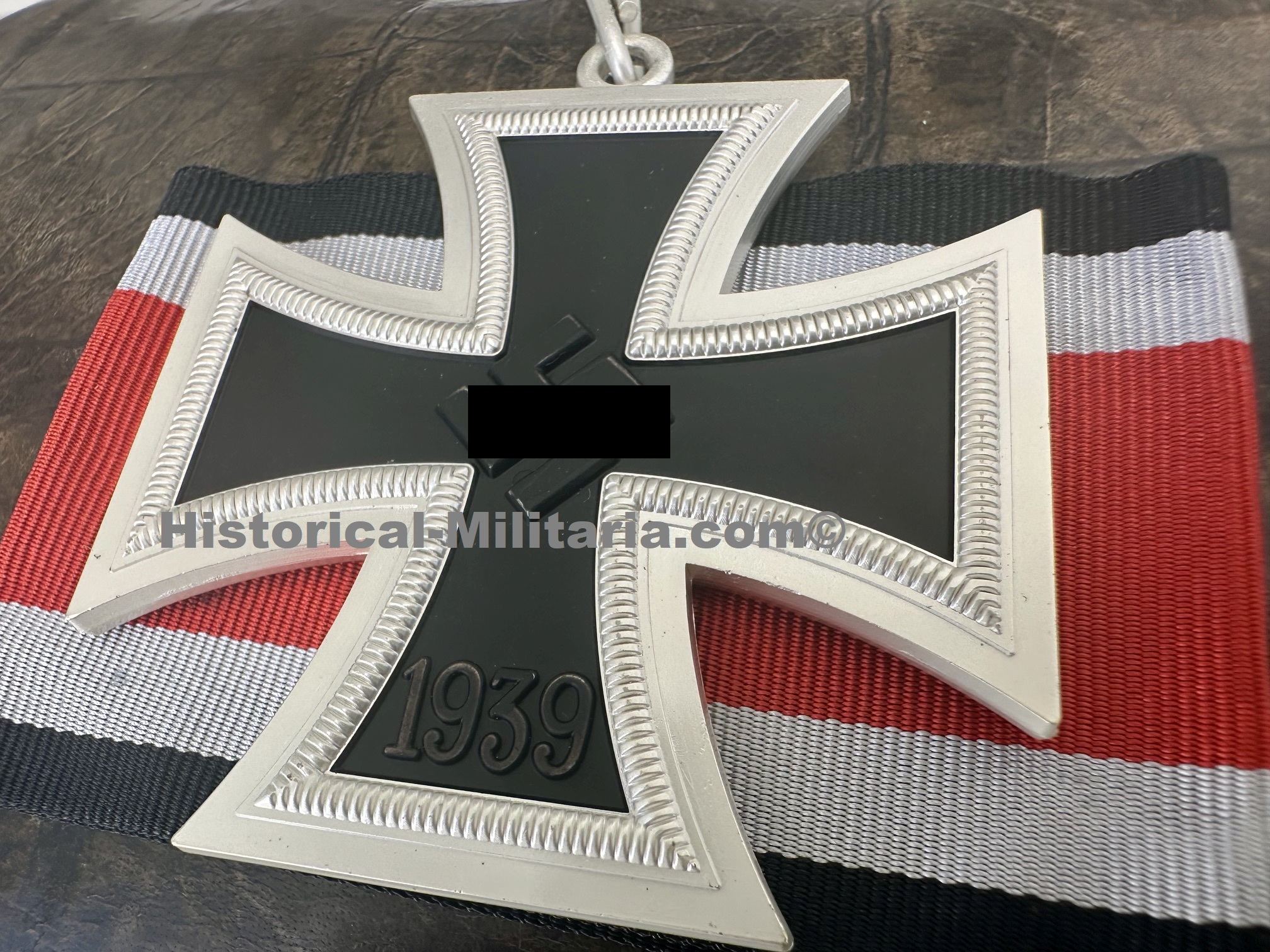 Grosskreuz des Eisernen Kreuzes 1939 Hermann Göring kurzes 23,0 cm Ordensband - Hermann Göring 1939 Grand Cross of the Iron Cross - Gran Croce della Croce di Ferro Hermann Goring Grosskreuz des Eisernen Kreuzes 1939 Hermann Göring kurzes 23,0 cm Ordensband - Hermann Göring 1939 Grand Cross of the Iron Cross - Gran Croce della Croce di Ferro Hermann Goring