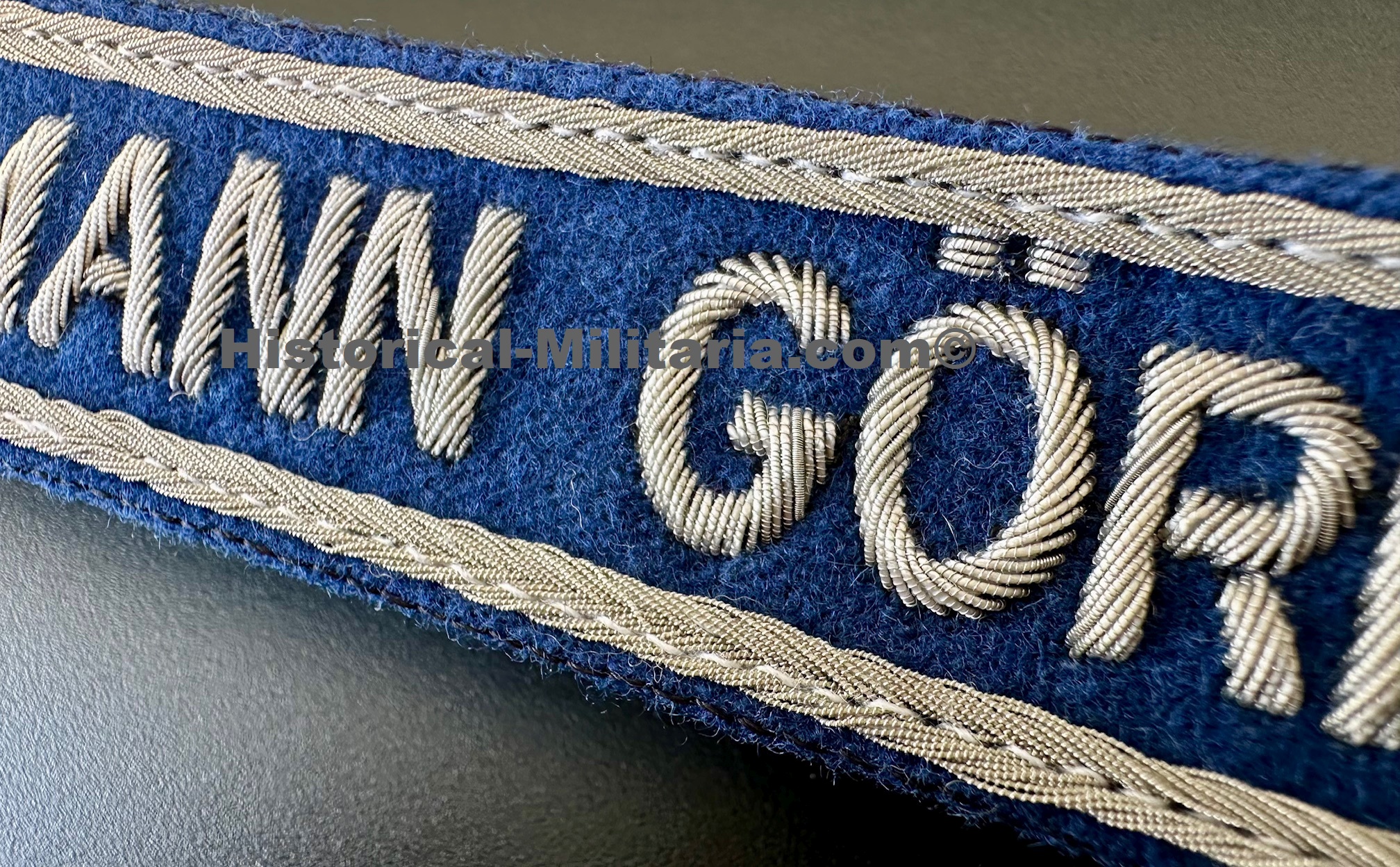 Luftwaffe Hermann Göring Officer cuff title - Ärmelband Luftwaffe Hermann Göring für Offiziere - Fascia da braccio Luftwaffe Herrmann Goring da Ufficiale Luftwaffe Hermann Göring Officer cuff title - Ärmelband Luftwaffe Hermann Göring für Offiziere - Fascia da braccio Luftwaffe Herrmann Goring da Ufficiale