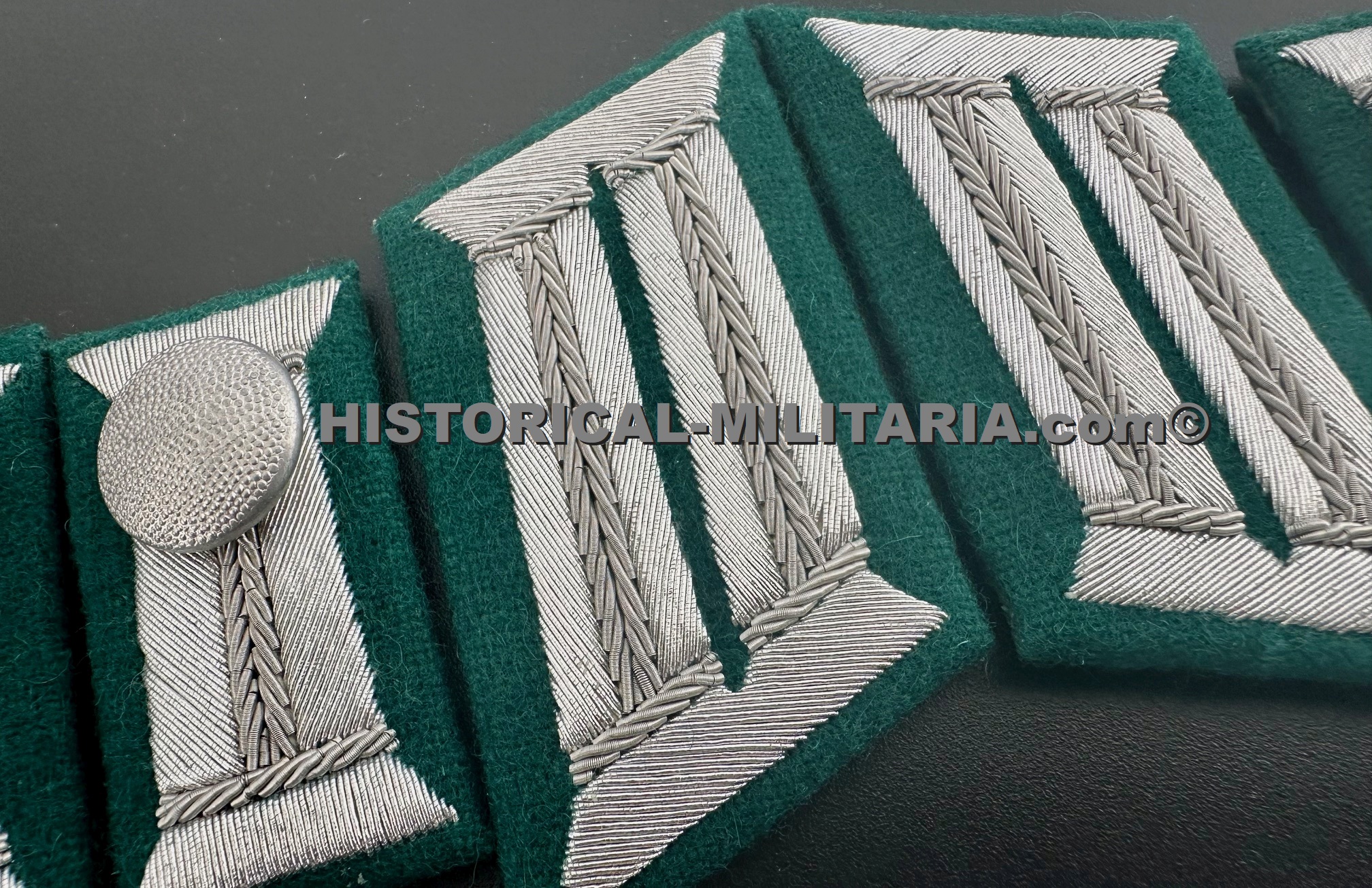 Wehrmacht Gebirgstruppen Jägertruppe Leutnant Waffenrock Set - Army Mountain Troops 2nd Lieutenant dress tunic set- Set da Sottotenente Cacciatori di montagna l'uniforme da città Wehrmacht Gebirgstruppen Jägertruppe Leutnant Waffenrock Set - Army Mountain Troops 2nd Lieutenant dress tunic set- Set da Sottotenente Cacciatori di montagna l'uniforme da città
