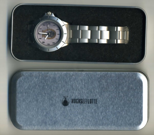 kmcase090-large.jpg kmcase090-large.jpg