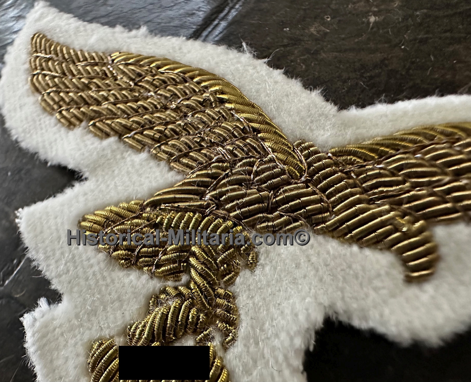 LUFTWAFFE General breast eagle on white for the summer tunic antique - Luftwaffe General Brustadler auf Sommeruniform weiss - Aquila da petto Generale della Luftwaffe tedesca su bianco l'uniforme estiva LUFTWAFFE General breast eagle on white for the summer tunic antique - Luftwaffe General Brustadler auf Sommeruniform weiss - Aquila da petto Generale della Luftwaffe tedesca su bianco l'uniforme estiva