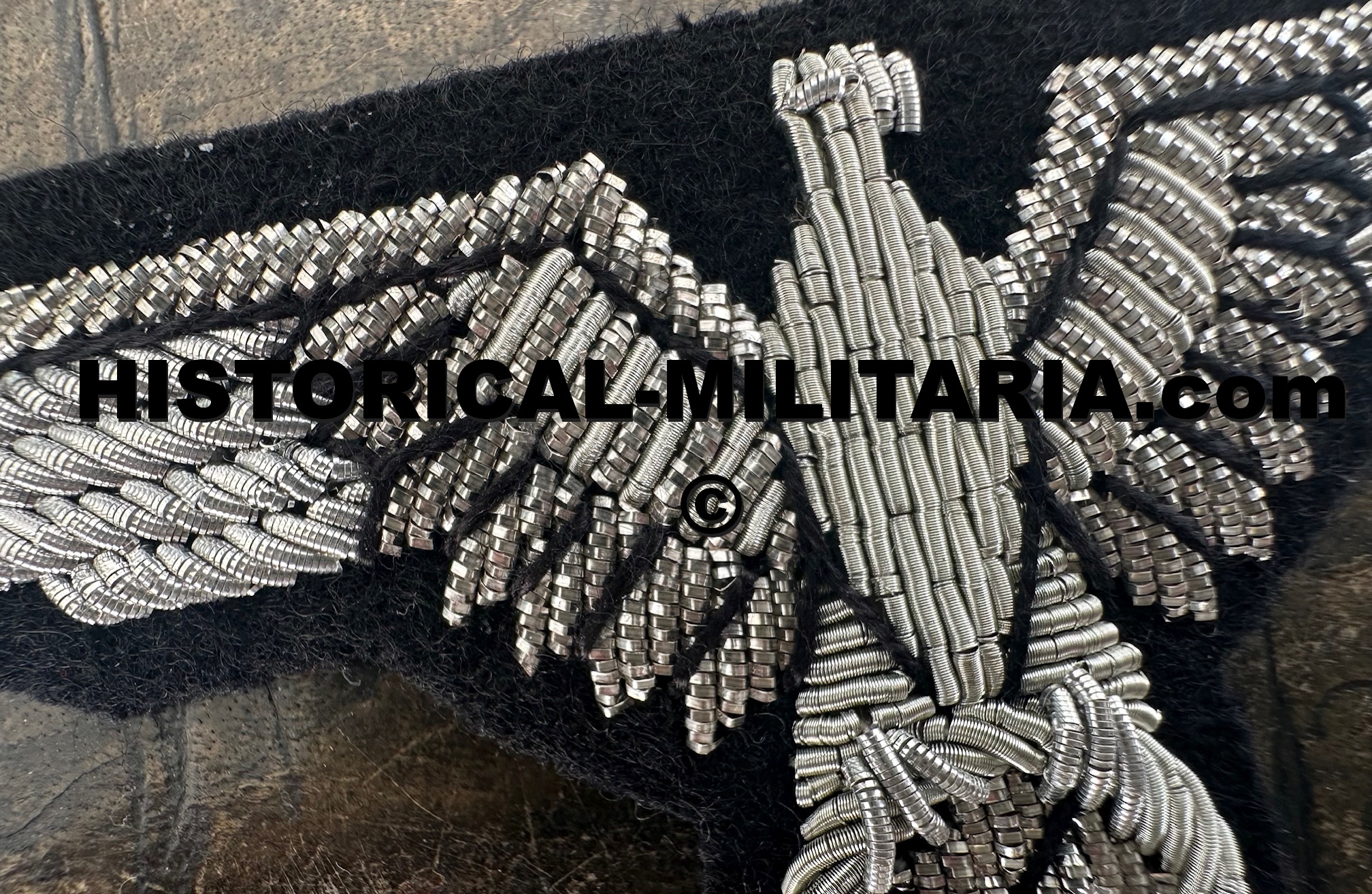 Waffen-SS Officer sleeve eagle high head - Offiziersadler Ärmeladler Elite Waffen-SS - Aquila da braccio Ufficiale delle Waffen-SS Waffen-SS Officer sleeve eagle high head - Offiziersadler Ärmeladler Elite Waffen-SS - Aquila da braccio Ufficiale delle Waffen-SS