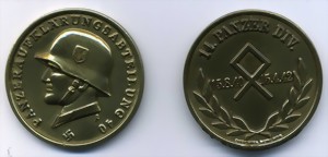 pan025-small.jpg