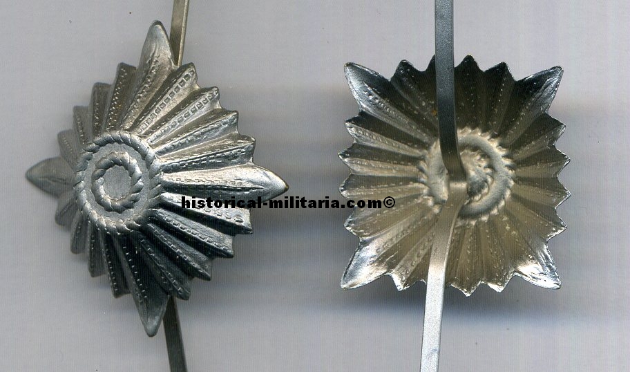 2 pieces matte silver aluminium shade large and heigh(!) sized General Officer rank pips for shoulder boards each side 20 mm - diameter 30mm - 2 Stück Rangsterne Schulterklappen - n2 stelle per spalline 2 pieces matte silver aluminium shade large and heigh(!) sized General Officer rank pips for shoulder boards each side 20 mm - diameter 30mm - 2 Stück Rangsterne Schulterklappen - n2 stelle per spalline