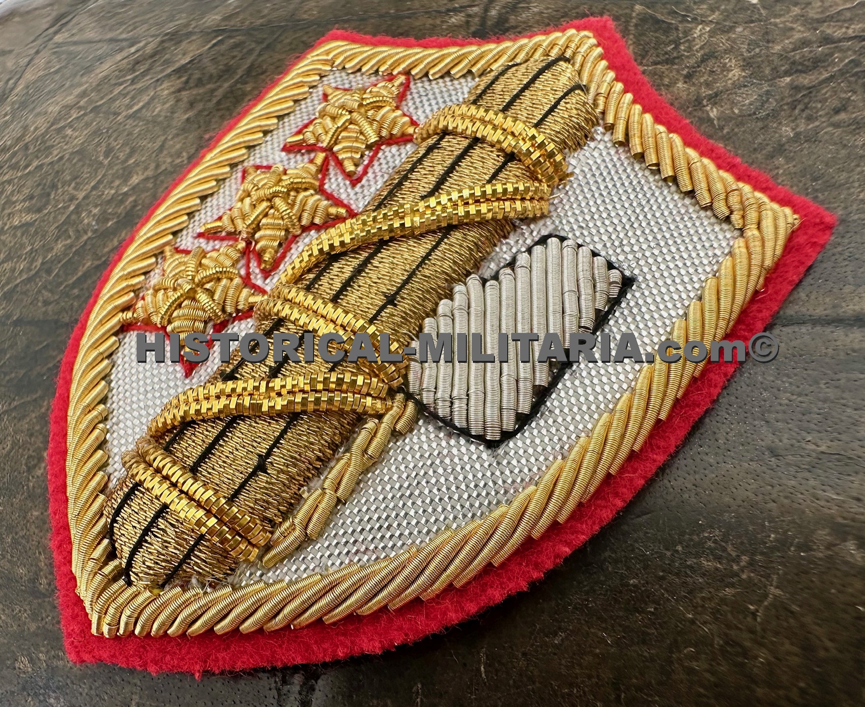 n. 2 fregi vice secretario per fez P.N.F. Partita Nazionale Fascista - Italian Fascist Party PNF FEZ Vice Secretary 2 pcs insignia - 2 Stück PNF Fez Abzeichen der ital. faschistischen Partei PNF n. 2 fregi vice secretario per fez P.N.F. Partita Nazionale Fascista - Italian Fascist Party PNF FEZ Vice Secretary 2 pcs insignia - 2 Stück PNF Fez Abzeichen der ital. faschistischen Partei PNF