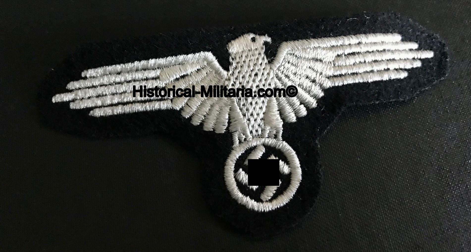 Waffen-SS EM/ NCO sleeve eagle RZM machine-embroidered in off-white threads - Maschinengestickter SS Ärmeladler Mannschaften - Aquila da braccio per le truppe delle Waffen-SS